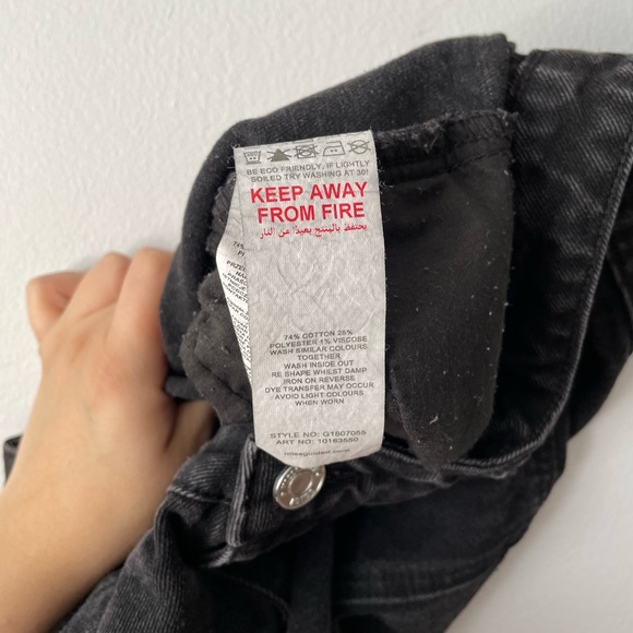 Missguided High Waisted Riot Black Mom Jeans Size 8 - Picture 6 of 10